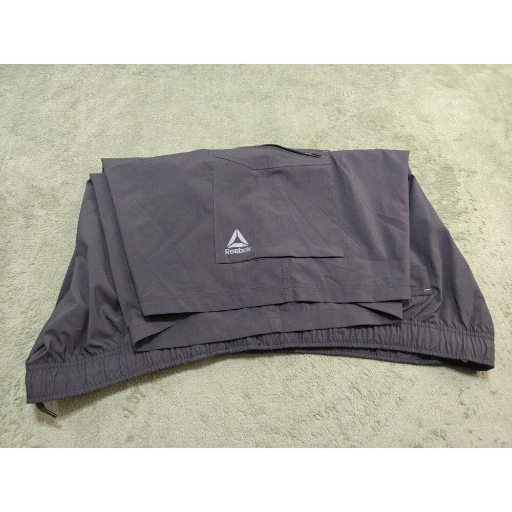Reebok Shorts Mens Sz 4XL Gray Speedwick Ripstop Cargo Pockets Outdoor Active